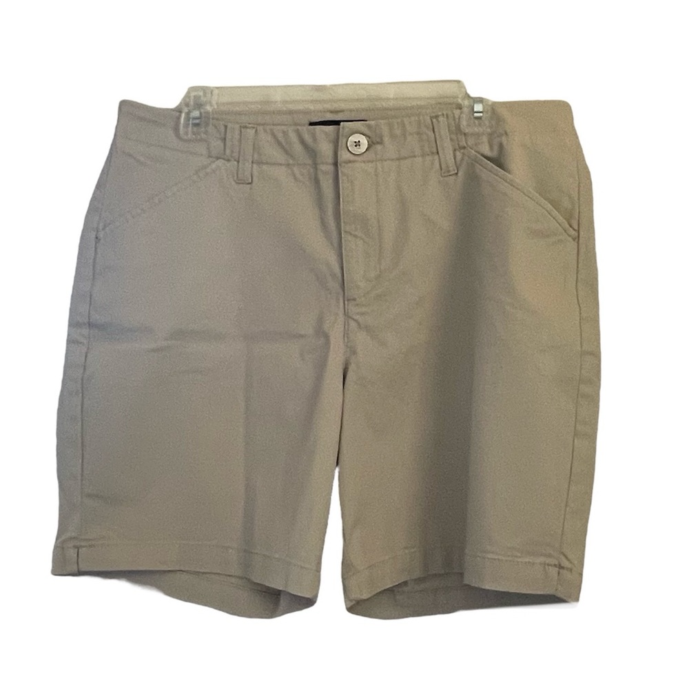 Lee Regular Fit Midrise Tan Shorts - 14
